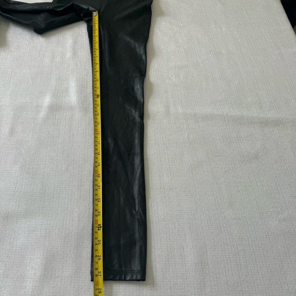 SPANX Black Faux Leather Leggings. Fall Winter Casual Tommy Control Neutral Sz S - Picture 7 of 8
